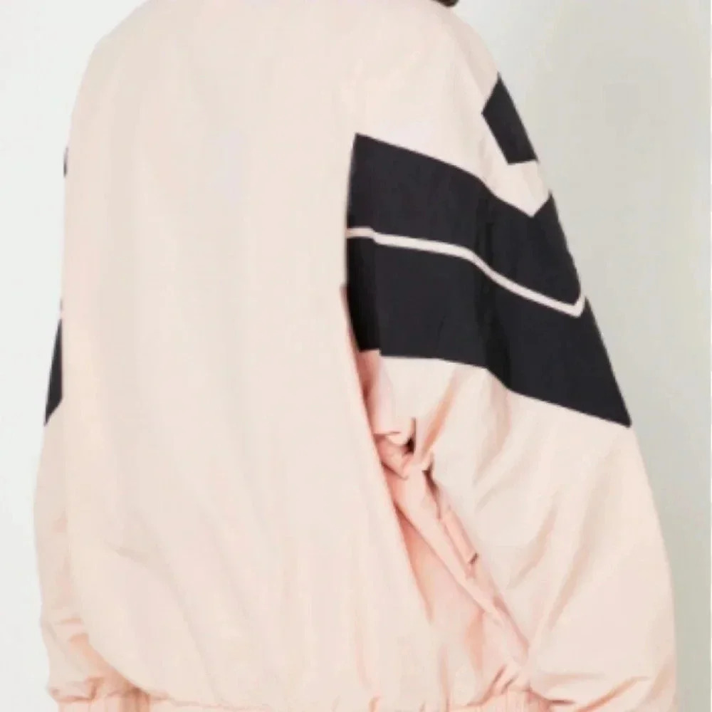 Women’s Reebok Classic Vector Crew Sweatshirt | Pink Black | Size XS - Picture 5 of 6
